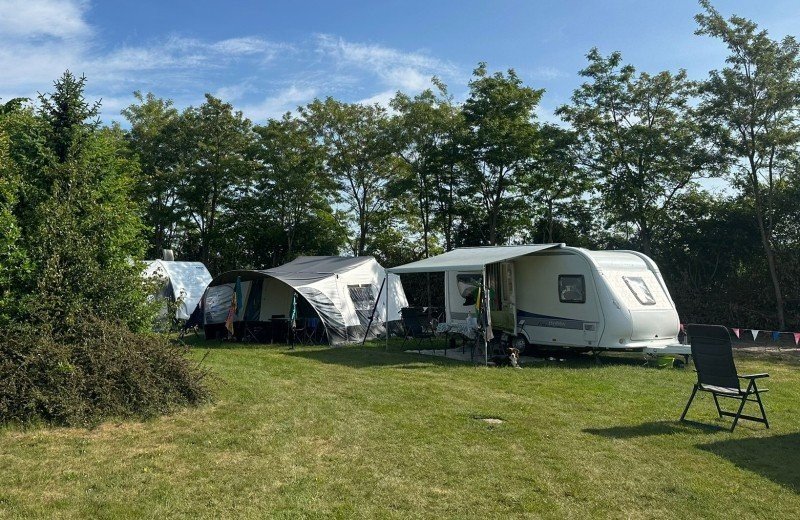 Kampeerplaats met speeltuin